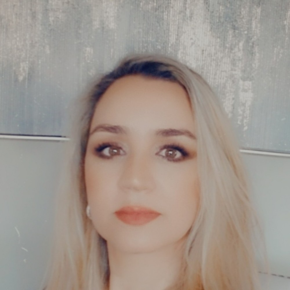 Meet your Posher, Mariam